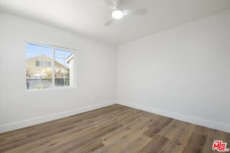 7045 Varna Avenue, Los Angeles, California, United States. - Photo 21