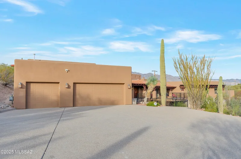 4423 N Osage Drive, Tucson, AZ 85718, Tucson, Arizona, United States. - Photo 4