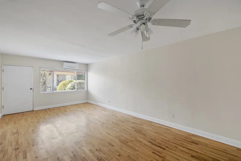 7137 Ramsgate Avenue , Los Angeles, CA 90045, Los Angeles, California, United States. - Photo 9