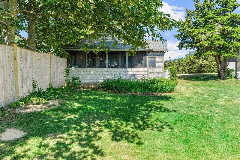 150 Old State Highway Compound, Eastham, Massachusetts, United States. - Photo 21