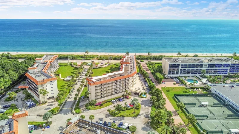 2871 N Ocean Boulevard D302, Boca Raton, Florida, United States. - Photo 39