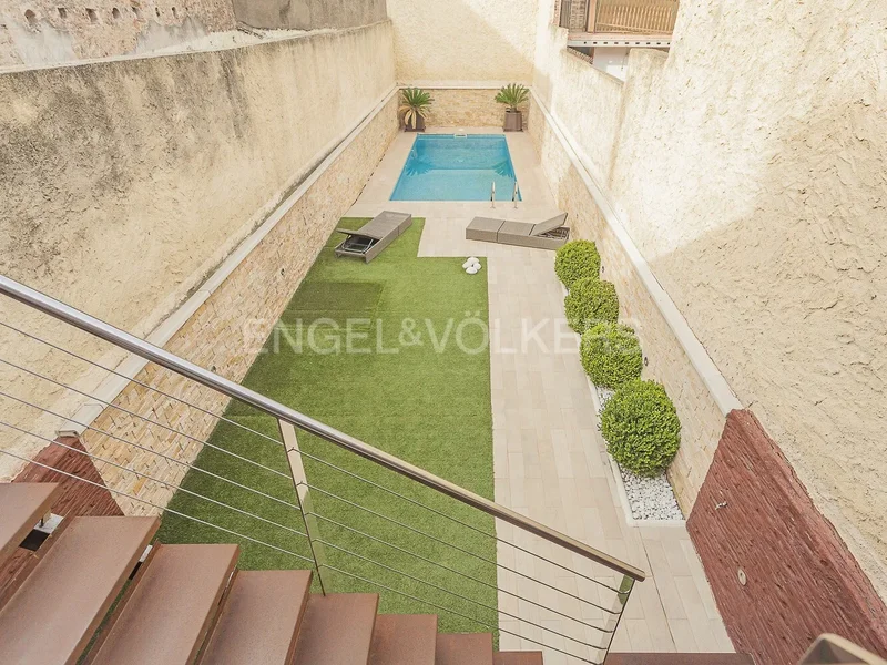 D'en Font, Sabadell, Catalonia, Spain. - Photo 10