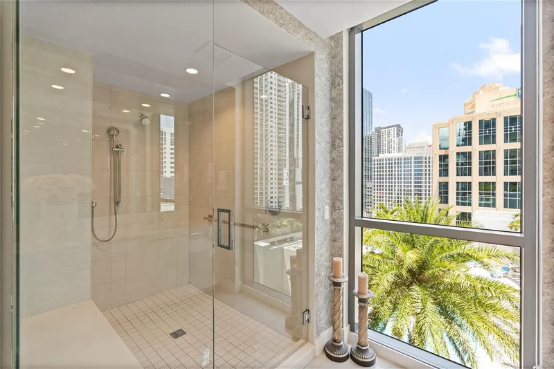 100 E Las Olas Blvd 1901, Fort Lauderdale, Florida, United States. - Photo 23