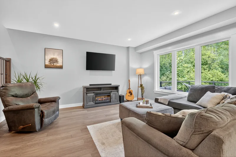 73 Wozniak Road, Penetanguishene, ON L9M 1W6, Penetanguishene, Ontario, Canada. - Photo 12