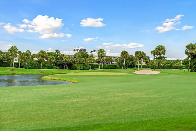 2670 Tecumseh Drive, West Palm Beach, Florida, United States. - Photo 39