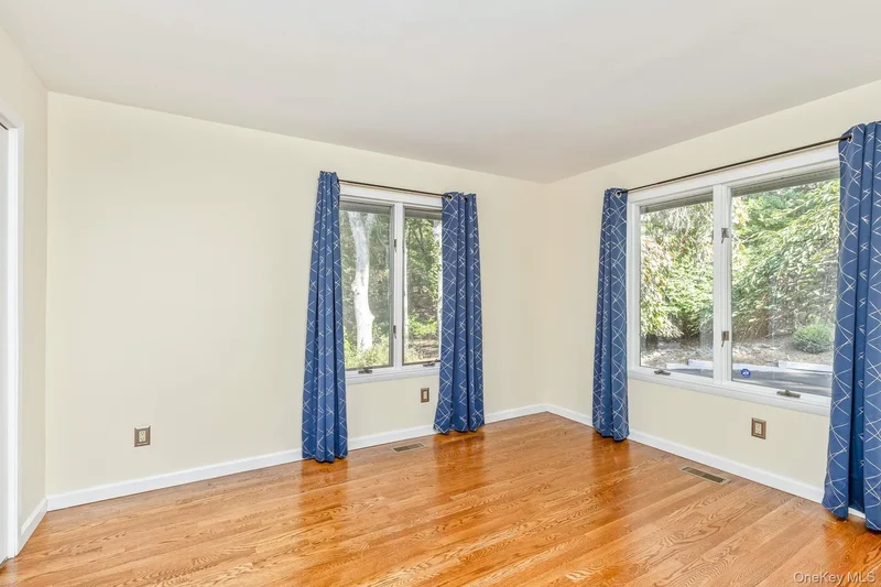 1 Summit Trail , Nissequogue, NY 11780, Saint James, New York, United States. - Photo 8