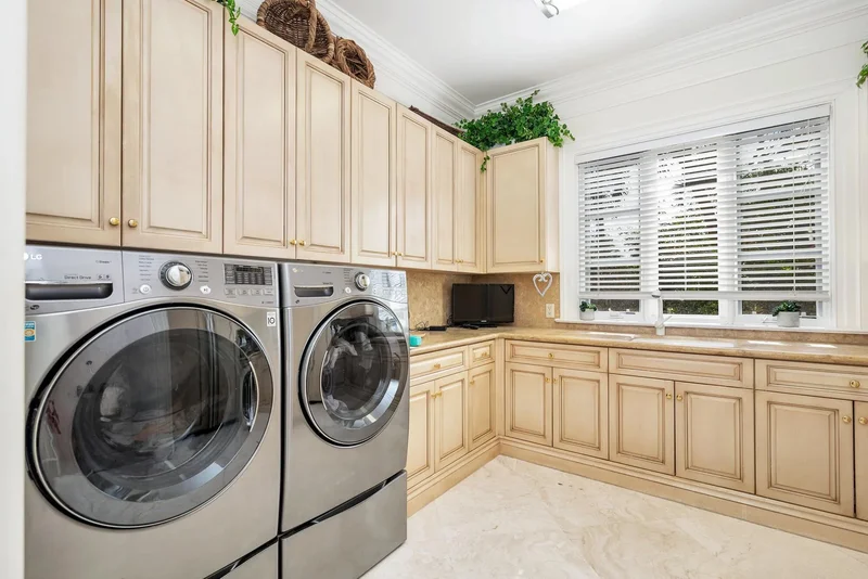 19223 Riverside Drive, Tequesta, Florida, United States. - Photo 45
