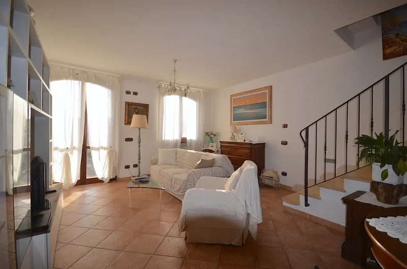 Rosignano Solvay, Tuscany, excellent townhouse 268 sqm
