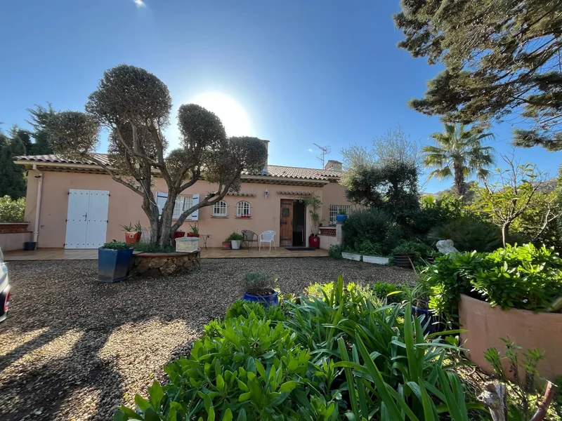 Grande villa familiale vue mer