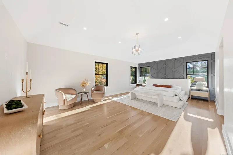 31 Gray Farms Rd, Stamford, Connecticut, United States. - Photo 23