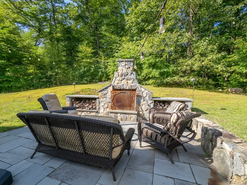 38 Honey Hill Road, Wilton, Connecticut, United States. - Photo 35