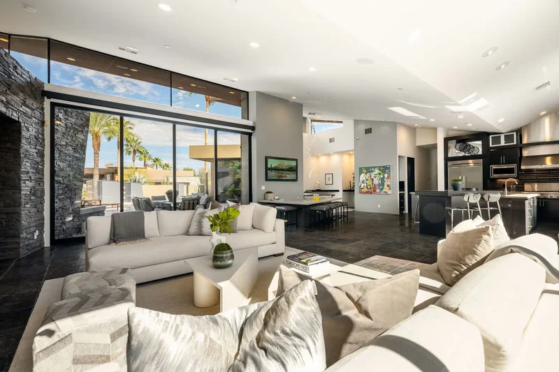 335 Patel Place , Palm Springs, CA 92264, Palm Springs, California, United States. - Photo 9