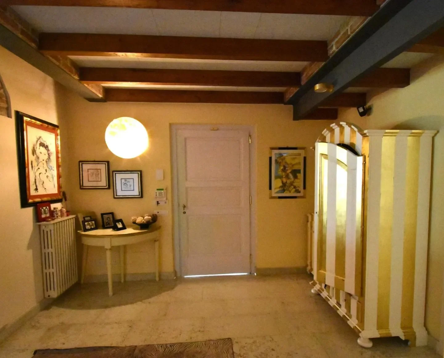 Via Pergolaia,, Pietrasanta, Tuscany, Italy. - Photo 42