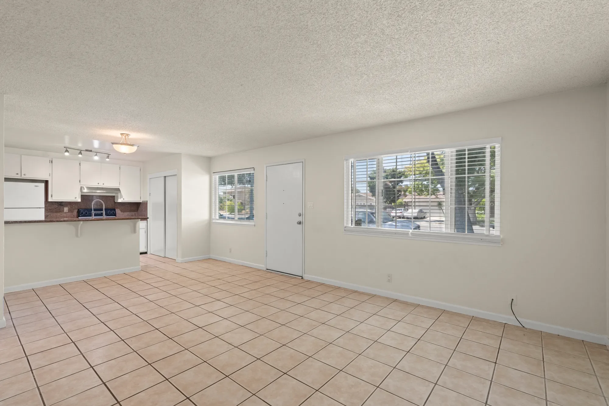 1372 Branham Lane Unit 1 , San Jose, CA 95118, San Jose, California, United States. - Photo 6