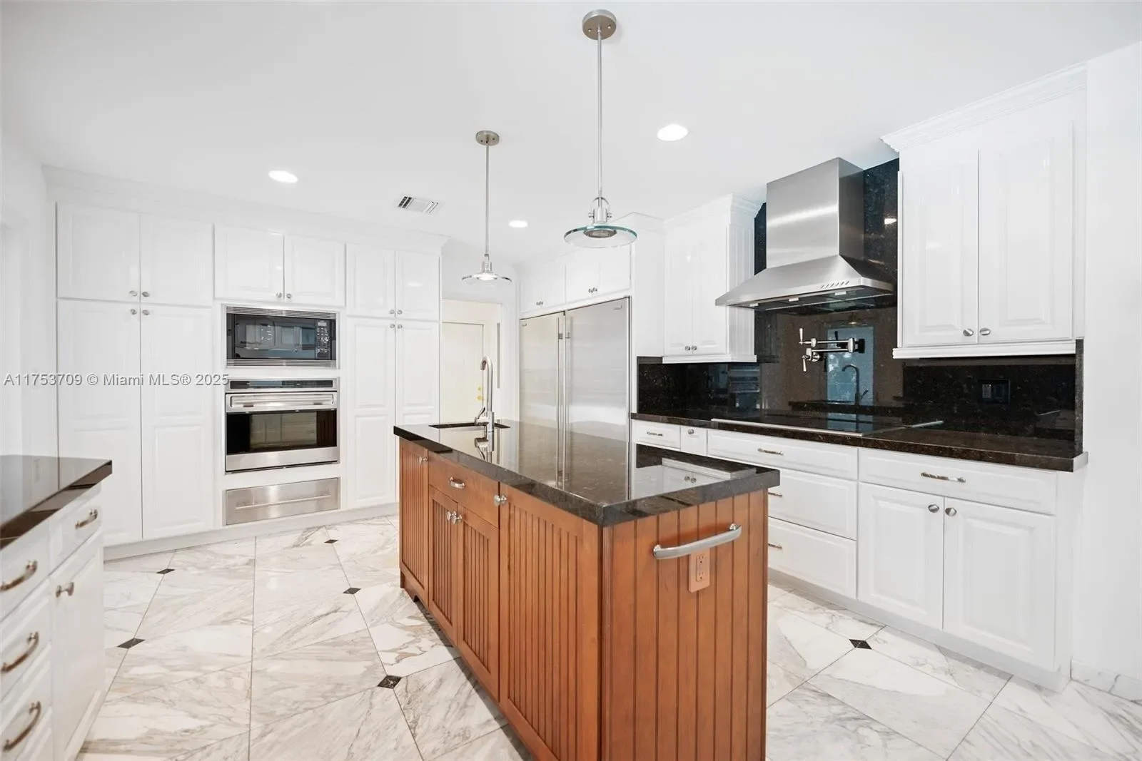 13060 SW 70th Ave, Coral Gables, Florida, United States. - Photo 7