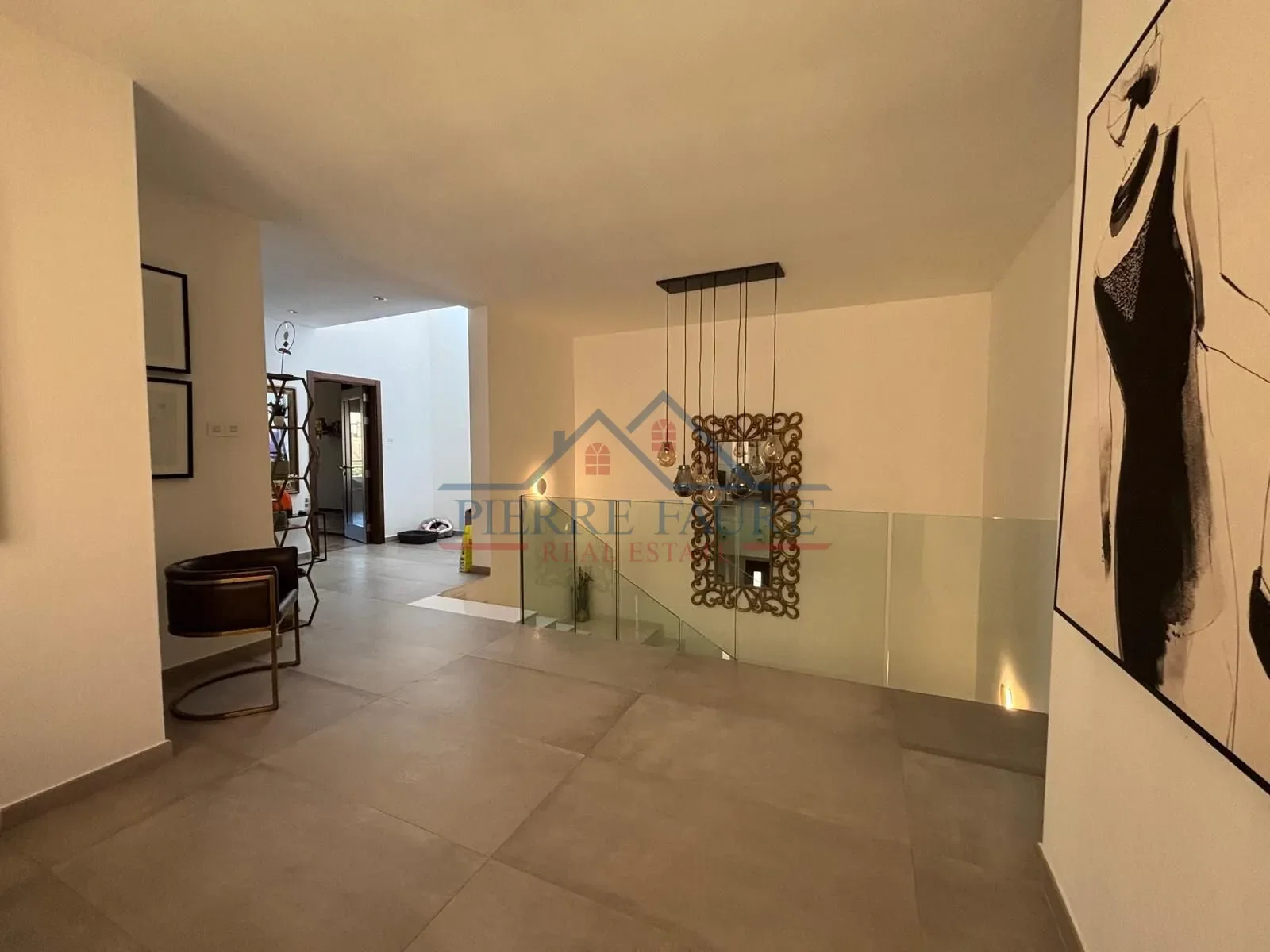 Gallery photo 11