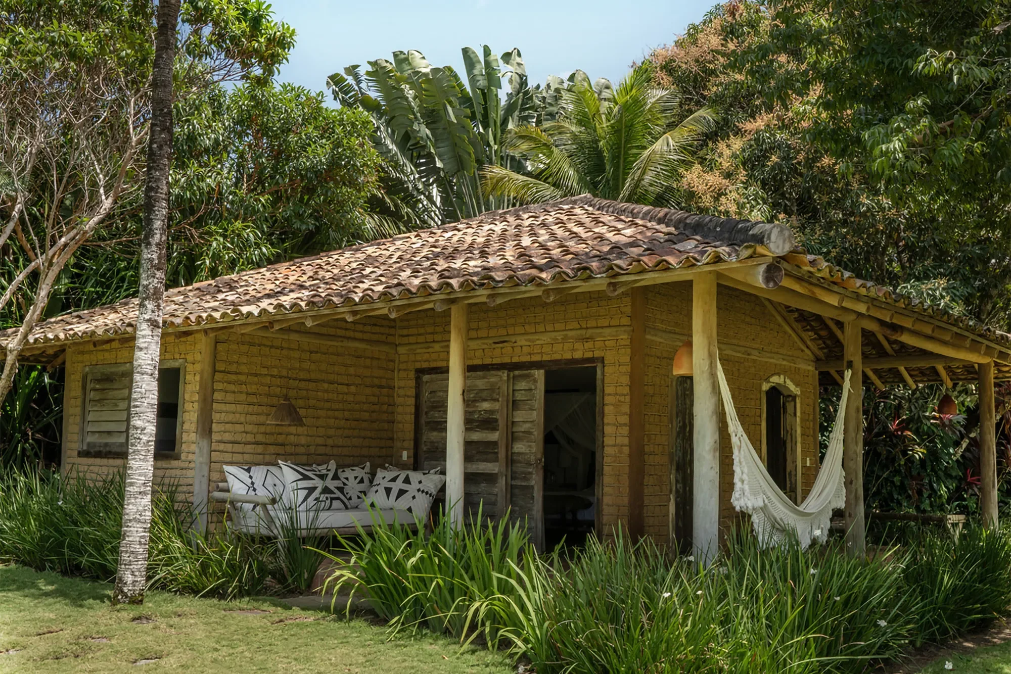 Exterior photo 11