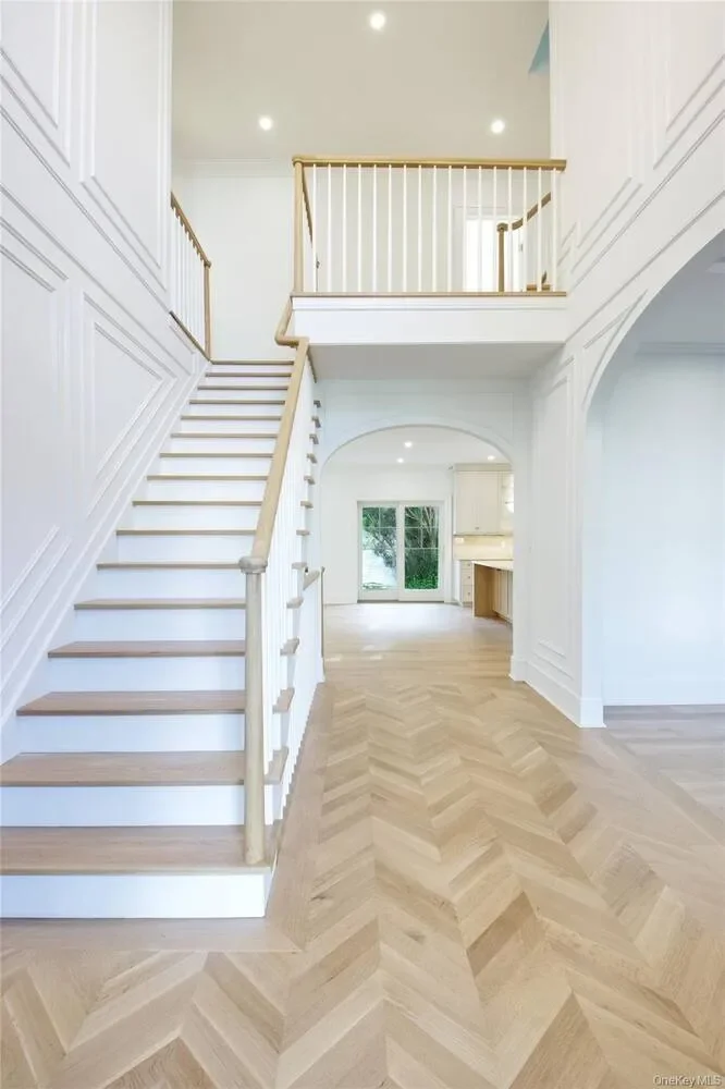 225 Brixton Road, Garden City, New York, United States. - Photo 23