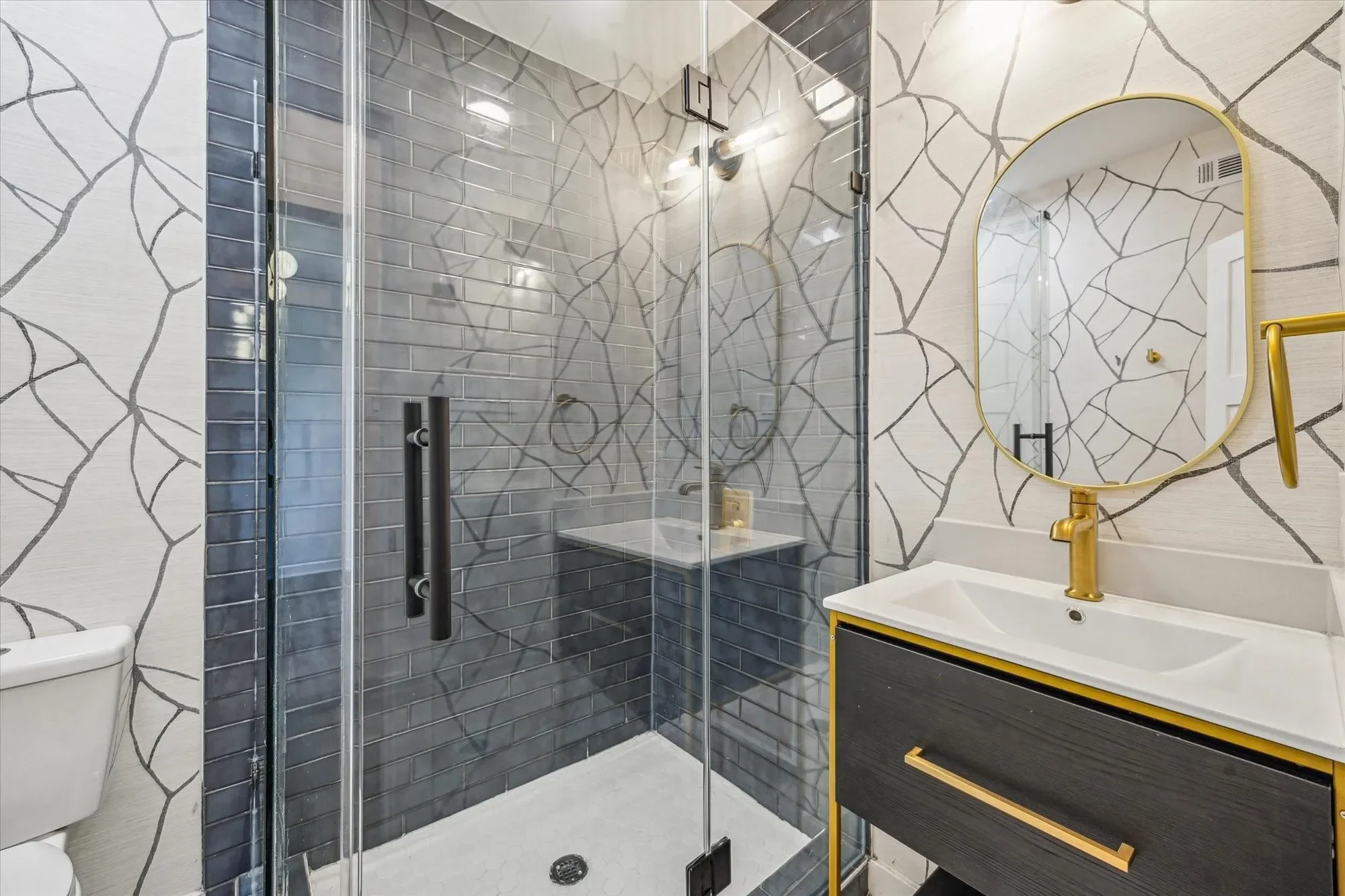3202 Parkwood Drive, Houston, Texas, United States. - Photo 17