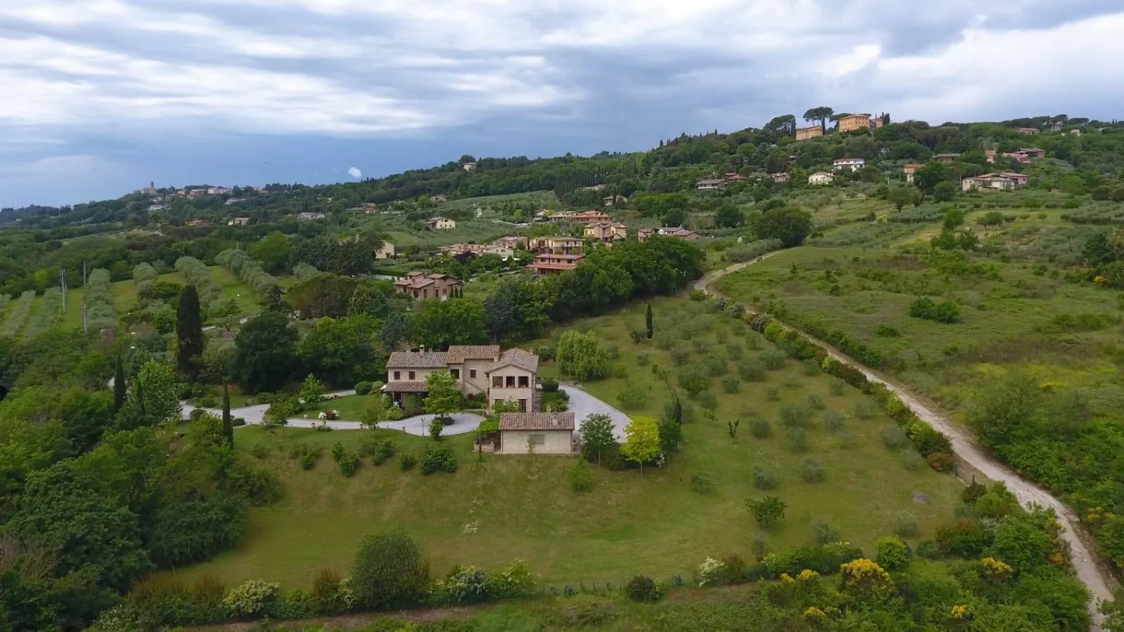 Rancolfo, Umbria, Italy. - Photo 15