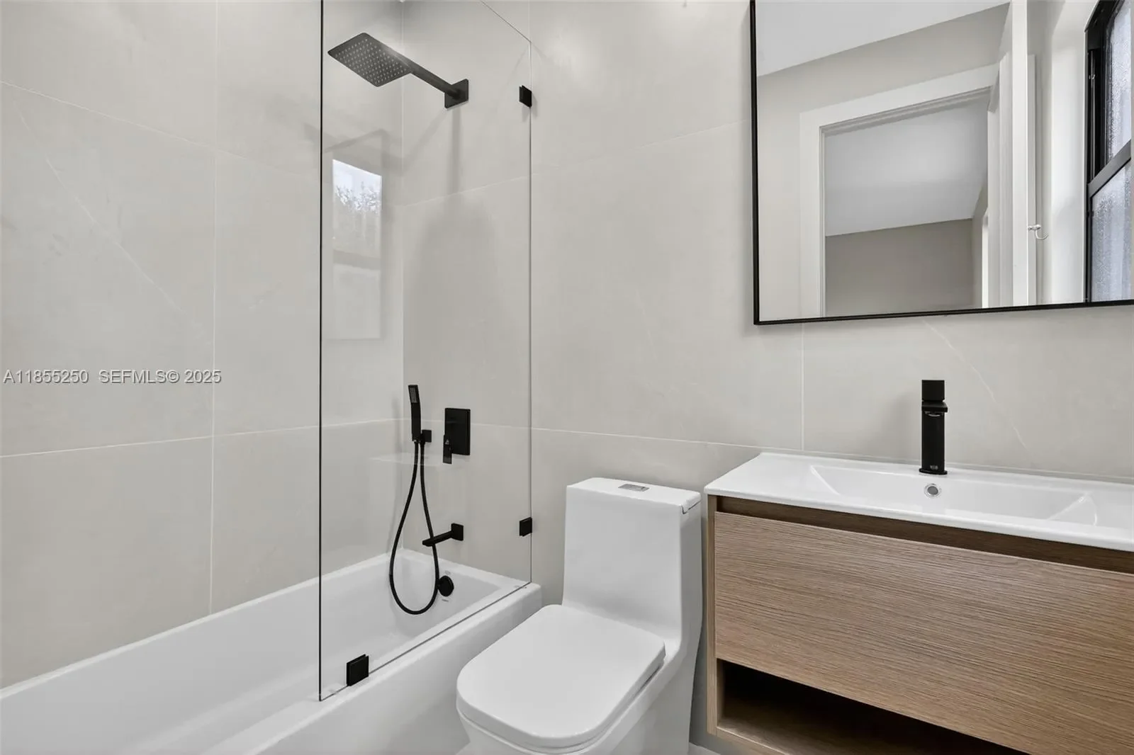 3303 W Stonebrook Cir, Davie, Florida, United States. - Photo 38
