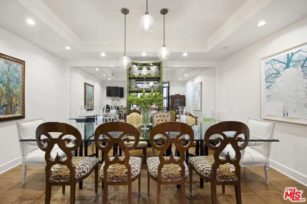 Gallery photo 8