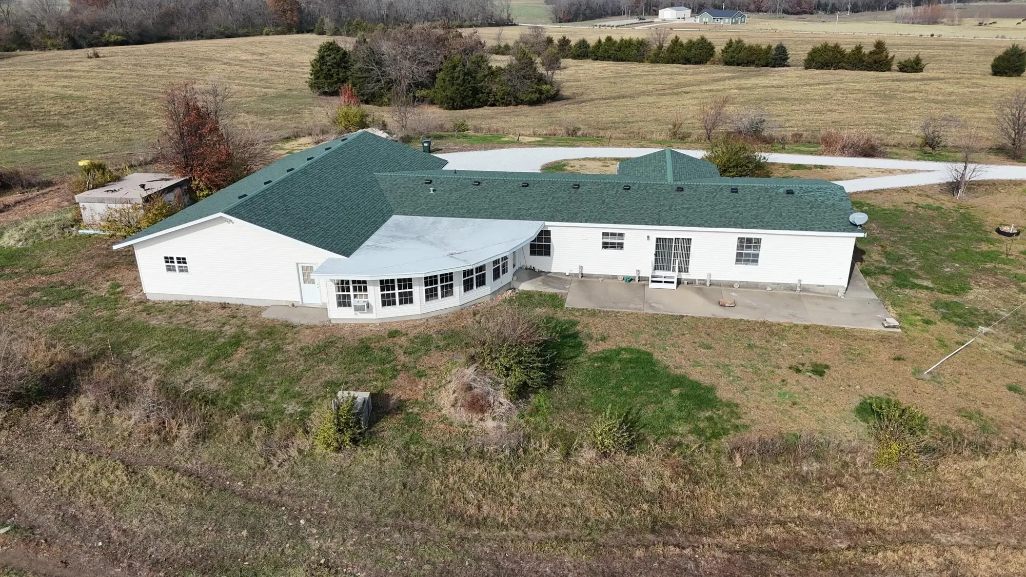 1672 E 355th Road, Bolivar, MO 65613, Pittsburg, Missouri, United States. - Photo 38