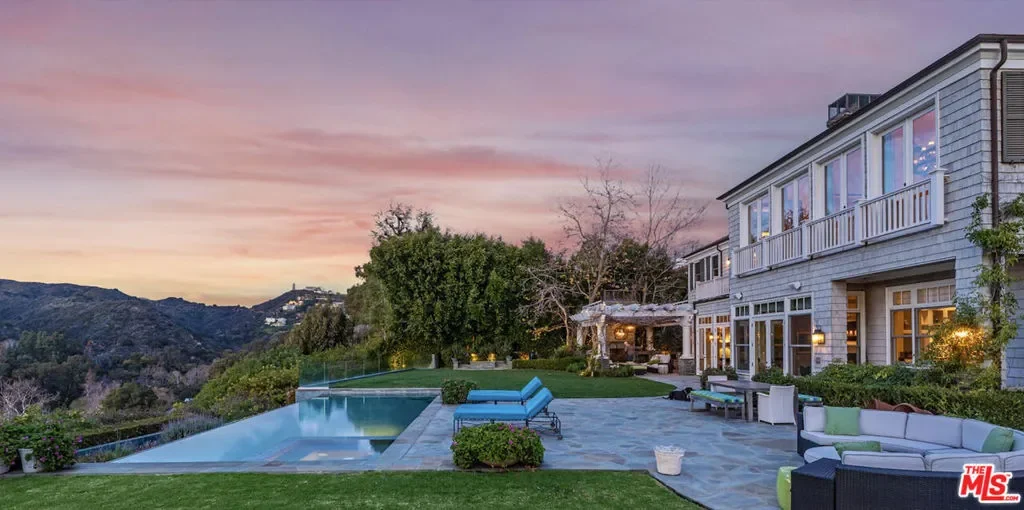 1149 Amalfi Drive, Los Angeles, California, United States. - Photo 6