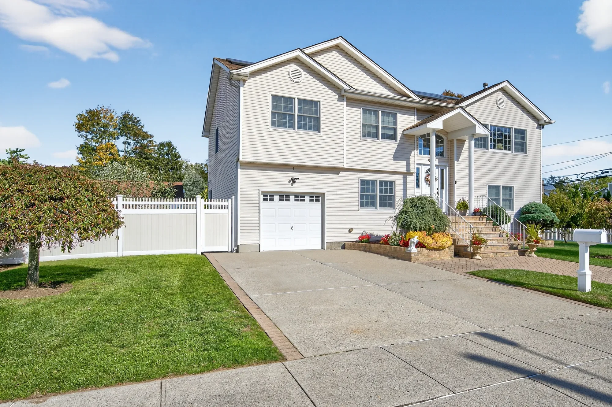 2501 Lancaster Street , East Meadow, NY 11554, East Meadow, New York, United States. - Photo 4