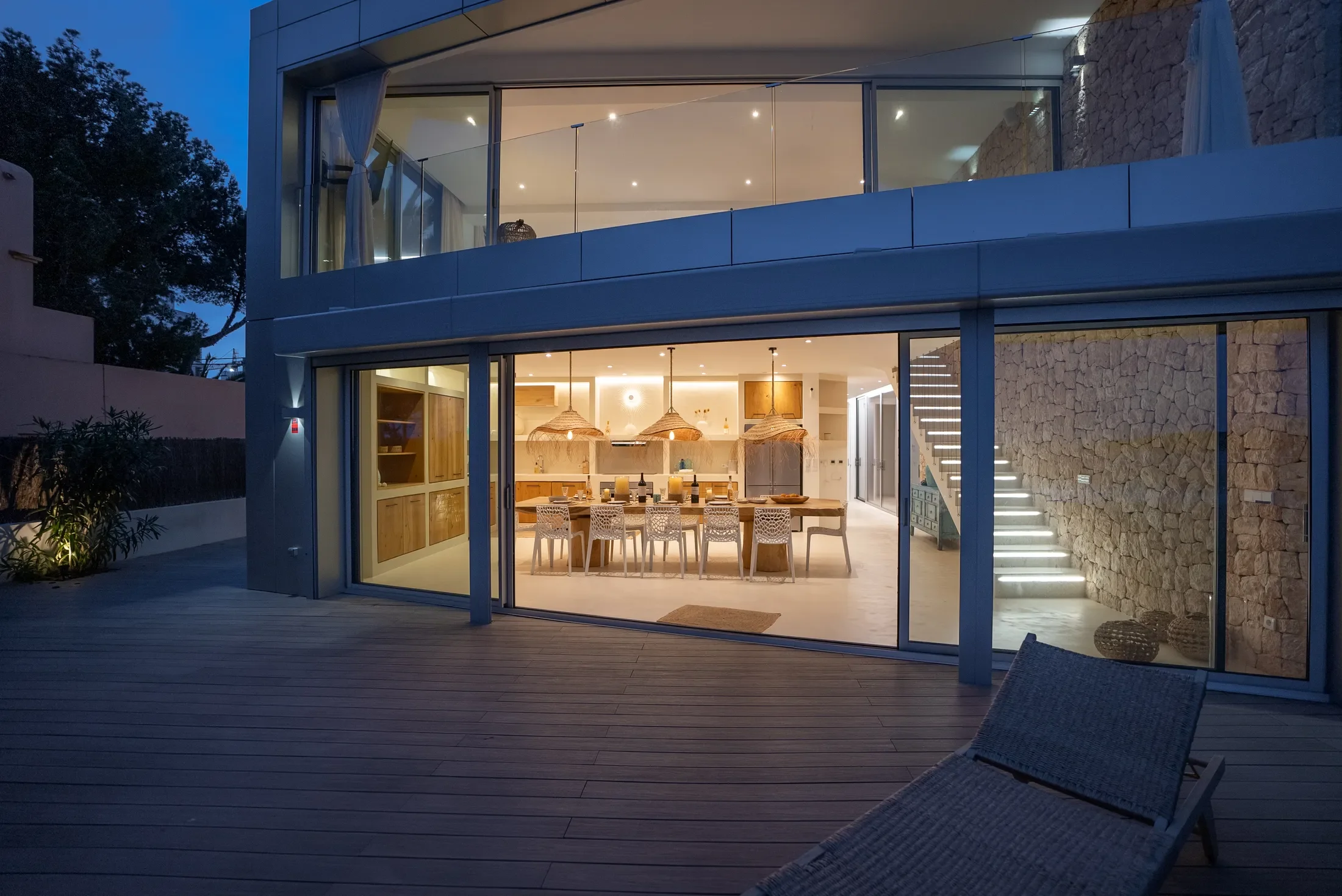 Exterior photo 12