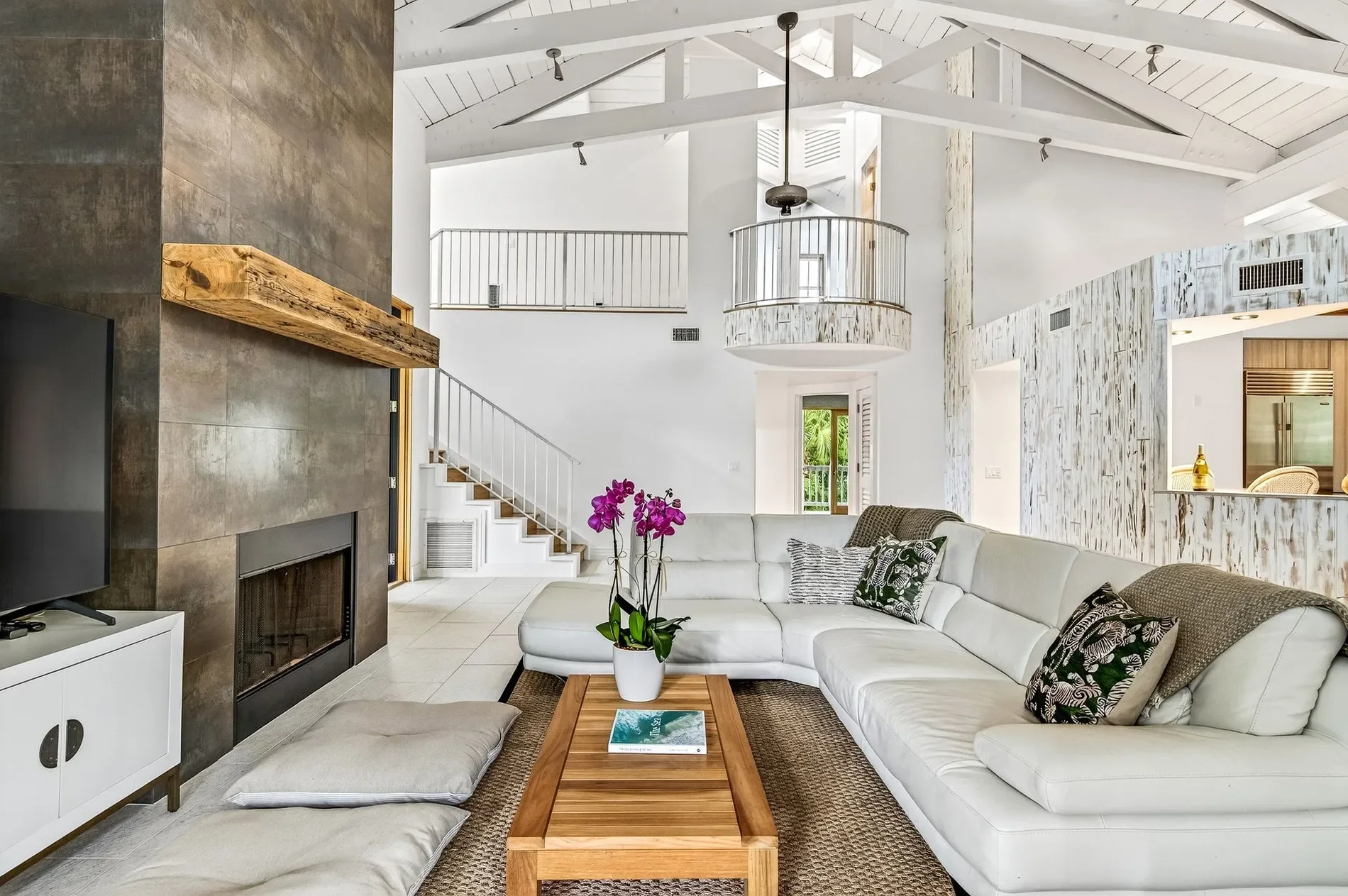 9415 Periwinkle Drive , Vero Beach, FL 32963, Vero Beach, Florida, United States. - Photo 5