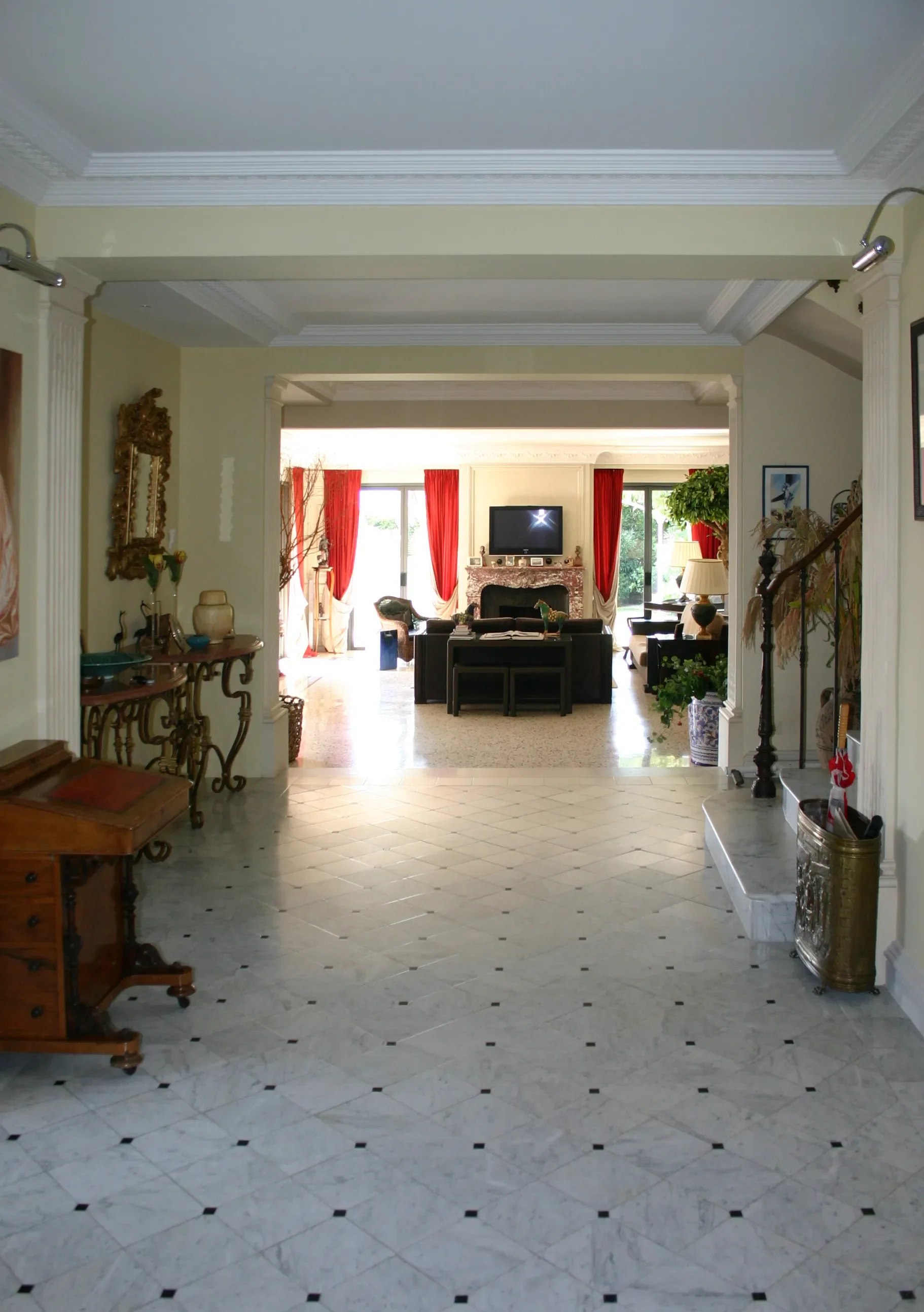 Cannes, France, Cannes, Provence-Alpes-Côte d'Azur, France. - Photo 22