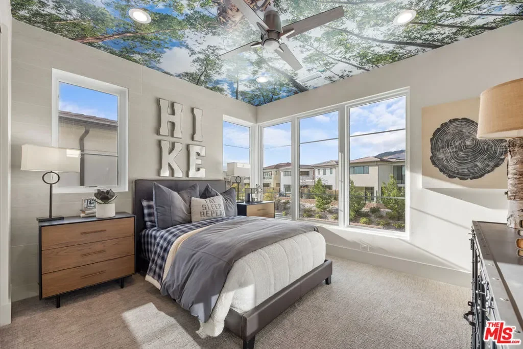 20378 W Marlow Lane, Los Angeles, California, United States. - Photo 3