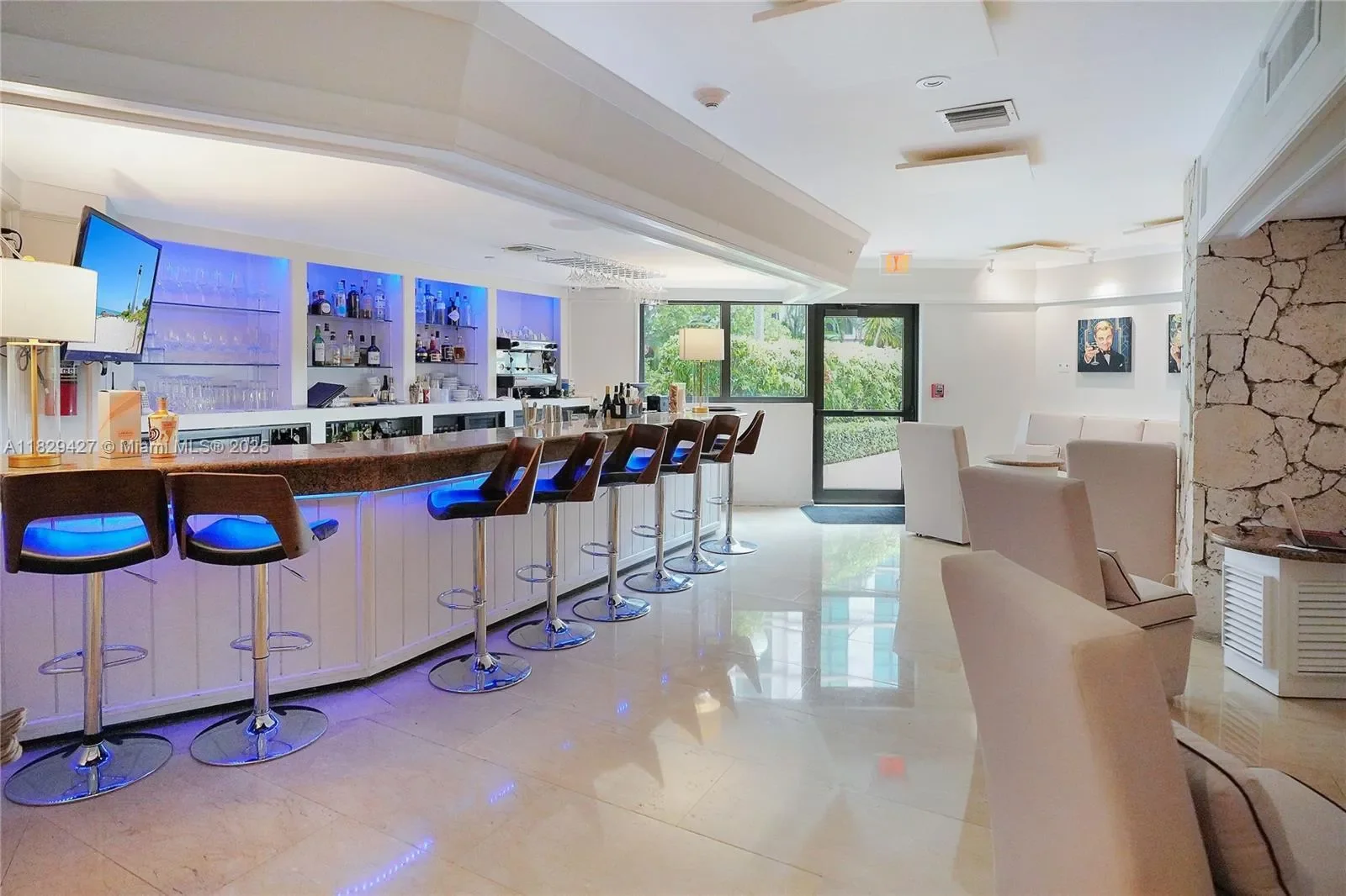 1121 Crandon Blvd F201, Key Biscayne, Florida, United States. - Photo 46