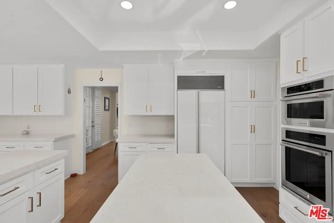 22241 Alizondo Dr, Los Angeles, California, United States. - Photo 22