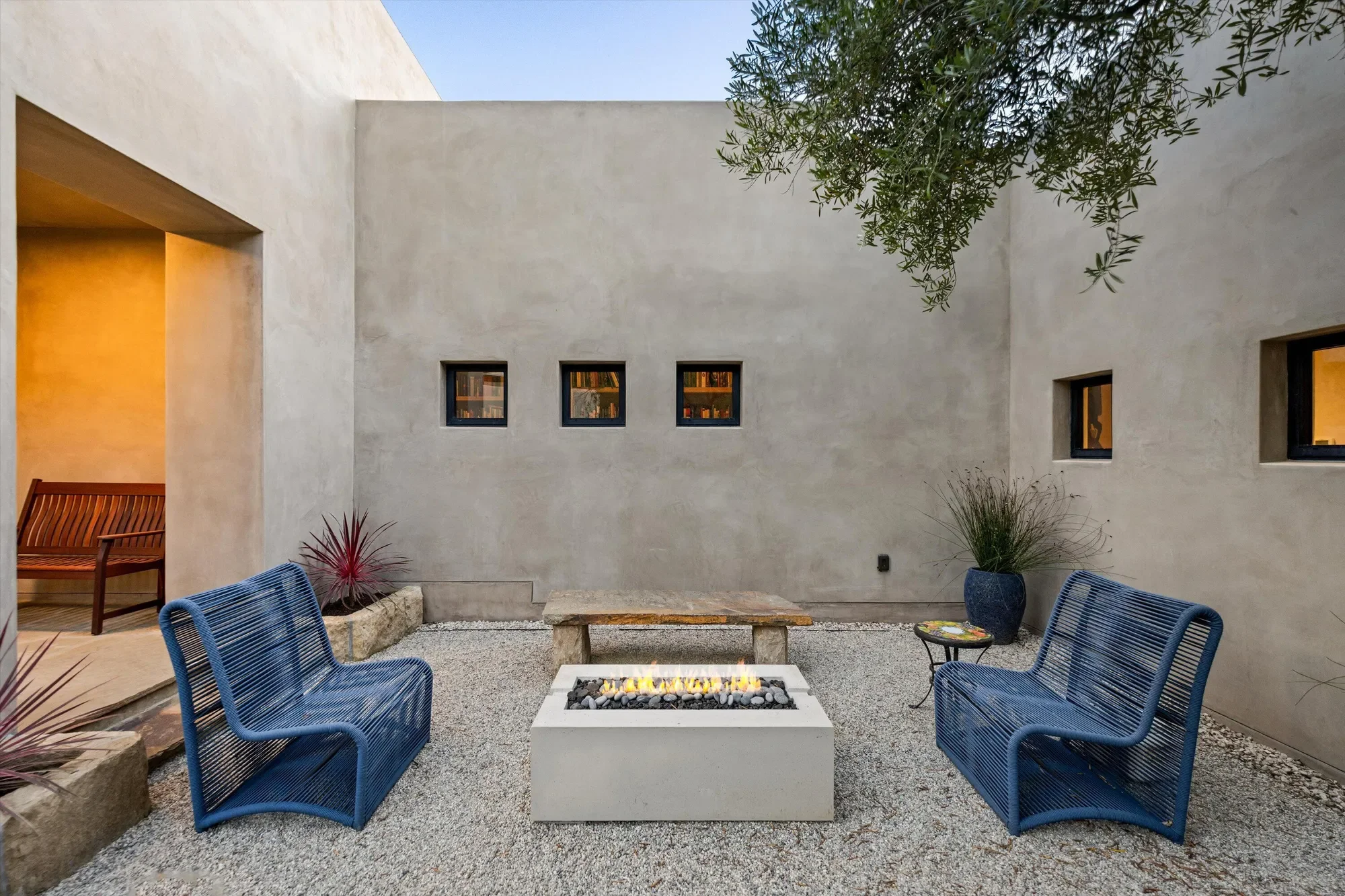 892 Toro Canyon Road, Carpinteria, California, United States. - Photo 17