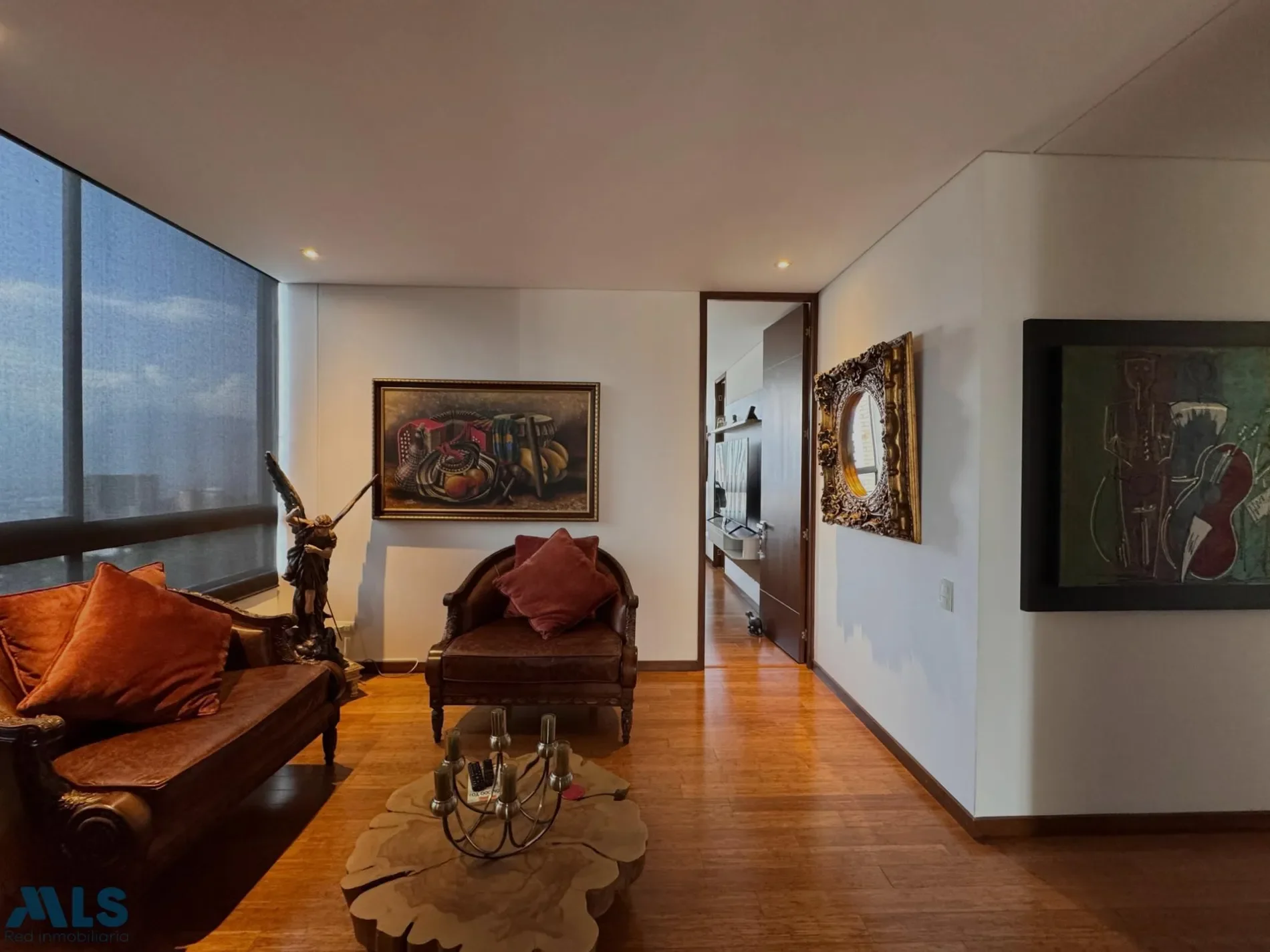 Gallery photo 6