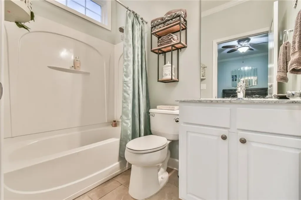 6352 Falling Water Lane, Hoschton, Georgia, United States. - Photo 28