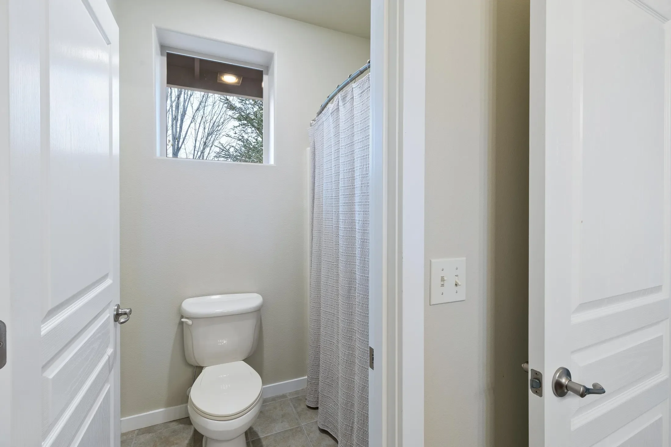 1281 Highland View Loop, Redmond, Oregon, United States. - Photo 23