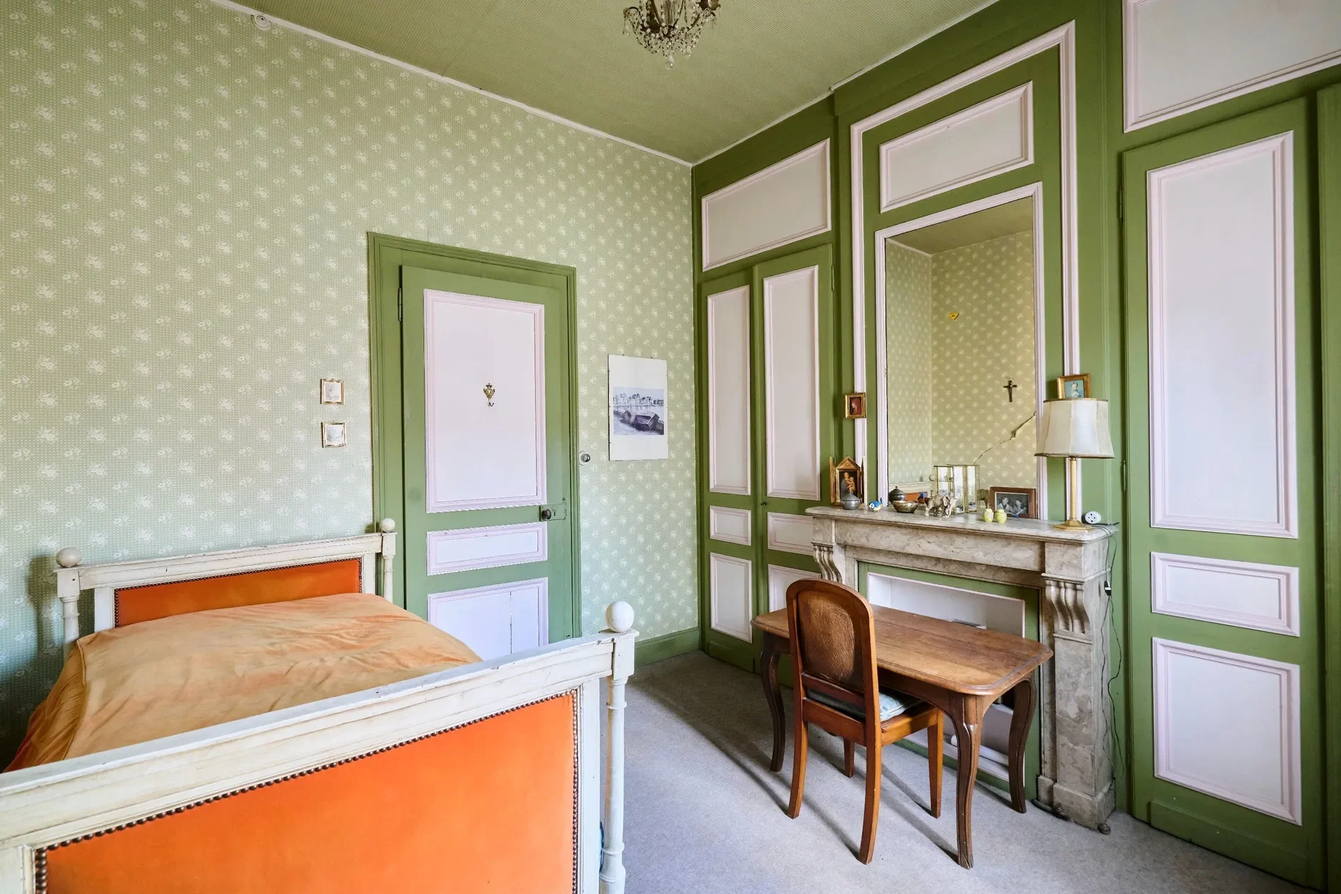 LILLE, O 59000, Lille, Hauts-de-France, France. - Photo 10
