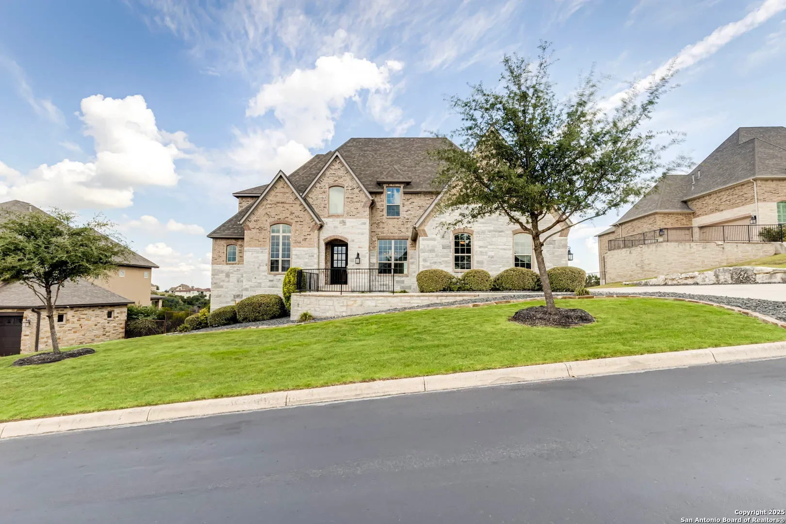 Exterior photo 10