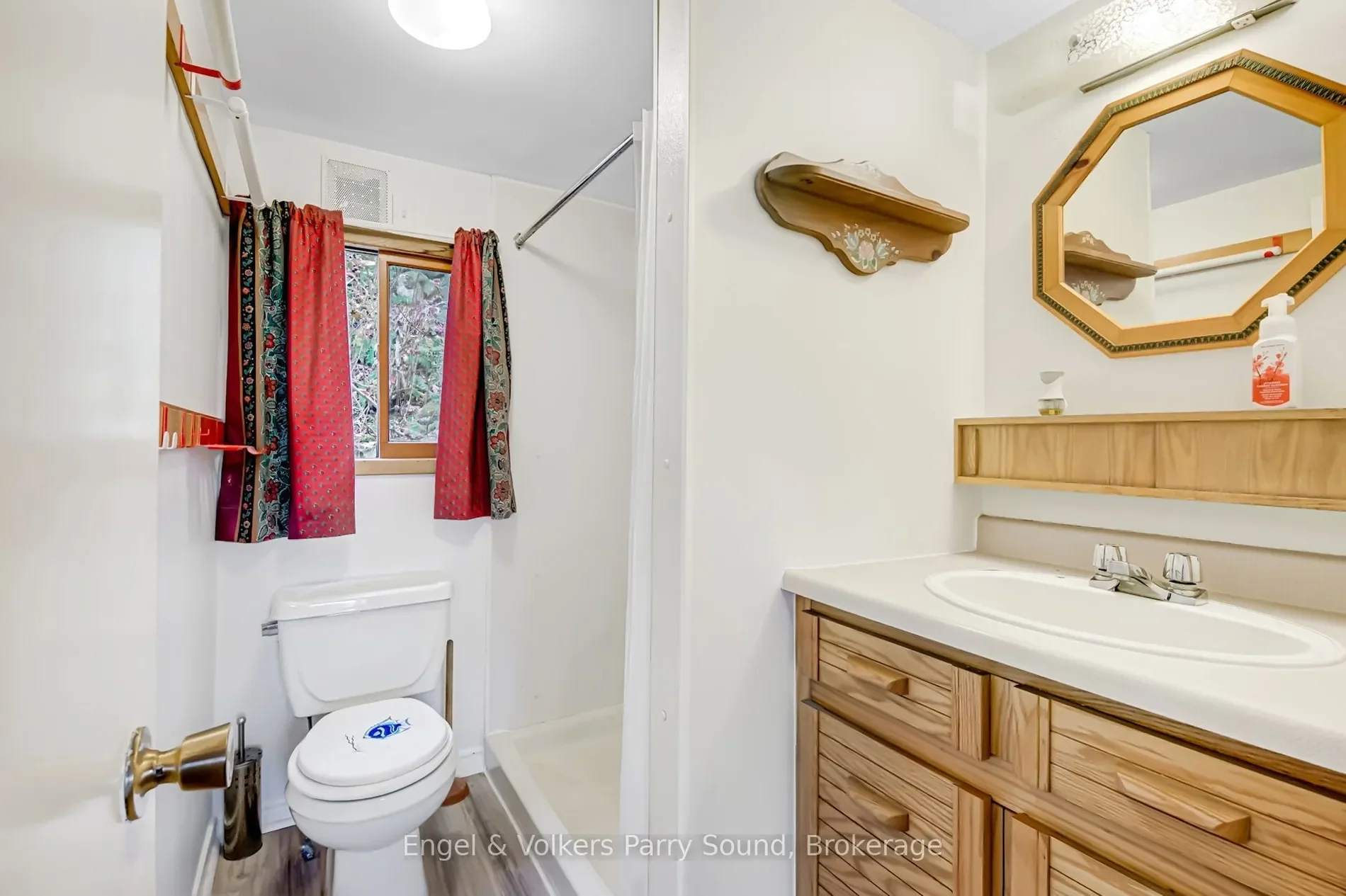 Gallery photo 3