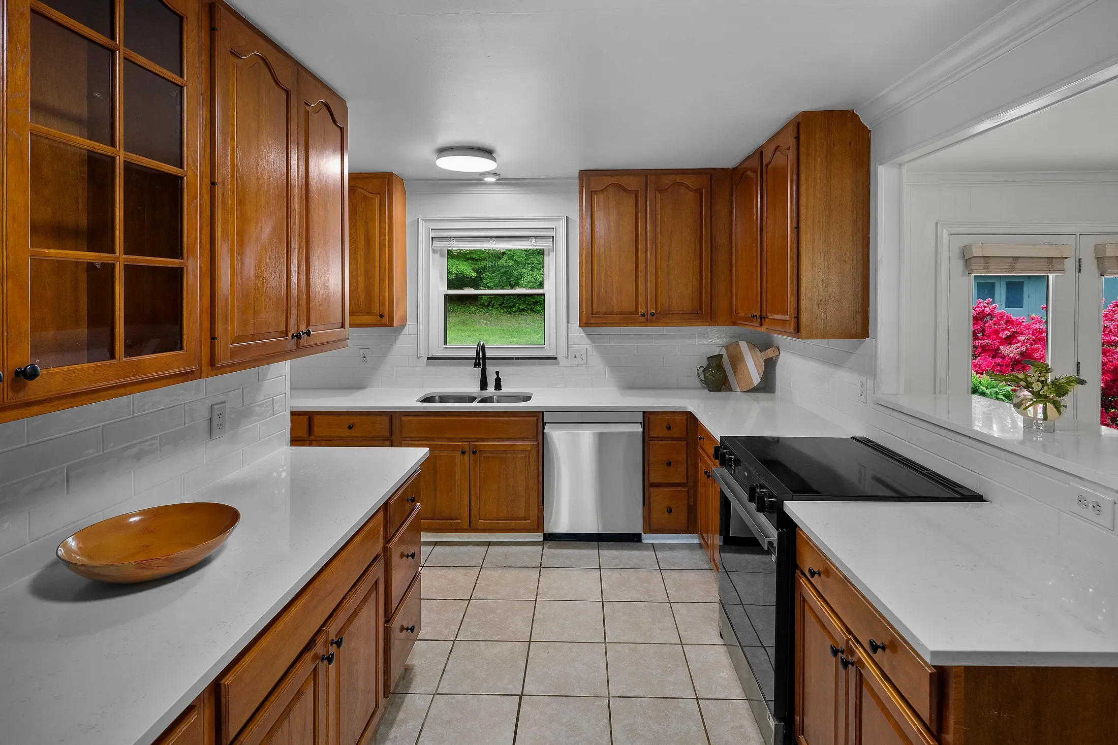 4908 Lonas Drive , Knoxville, TN 37909, Knoxville, Tennessee, United States. - Photo 4