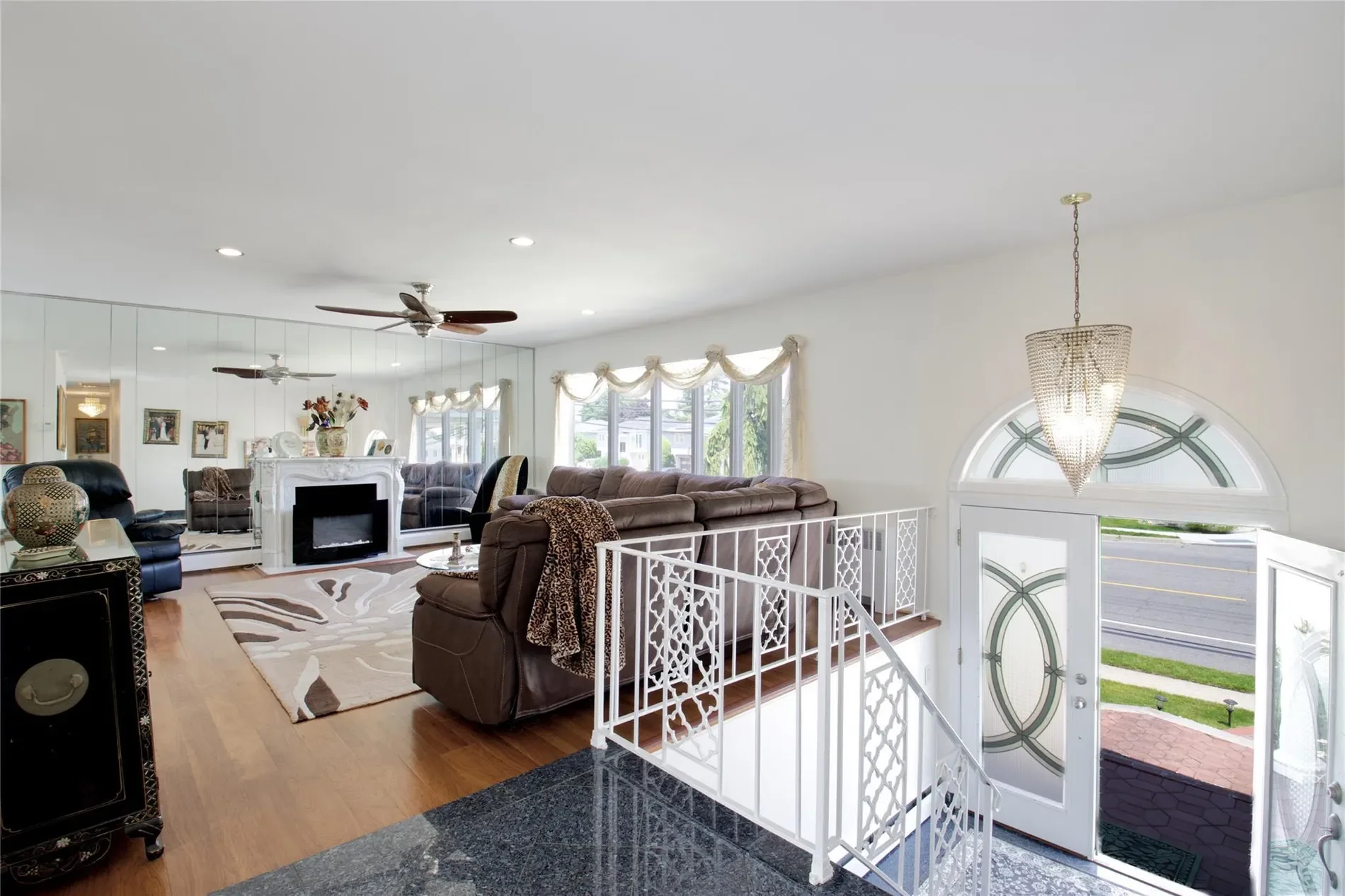 443 Hungry Harbor Road, North Woodmere, NY 11581, Valley Stream, New York, United States. - Photo 21