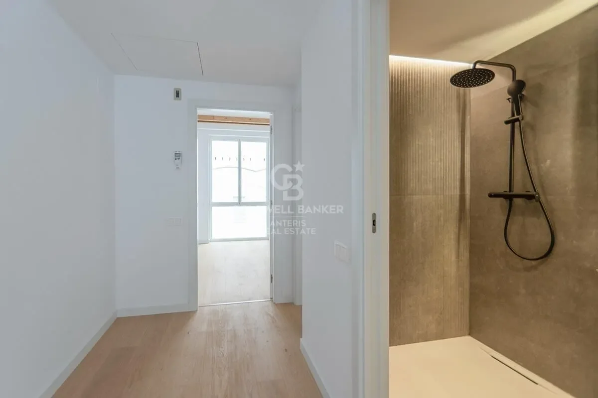 Gallery photo 3
