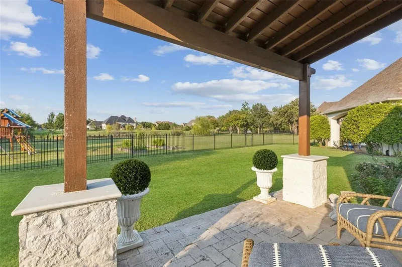 5900 Shorefront Lane, Lewisville, Texas, United States. - Photo 20