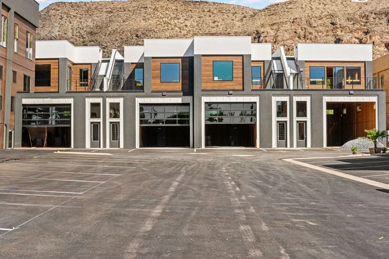 80 W Center ST, Hurricane, Utah, United States. - Photo 31