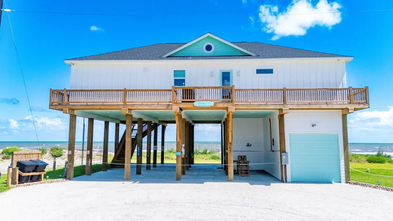 768 Bolivar Dunes Boulevard, Gilchrist, TX 77617, Bolivar Peninsula, Texas, United States. - Photo 43