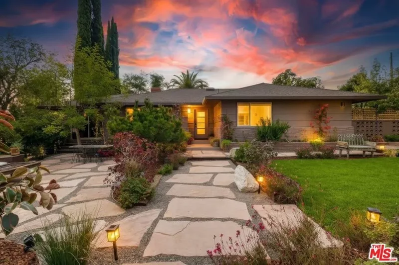 526 Michillinda Way, Sierra Madre, California, United States. - Photo 23