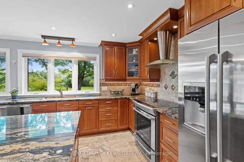 24 Doris Avenue, Ottawa, Ontario, Canada. - Photo 23